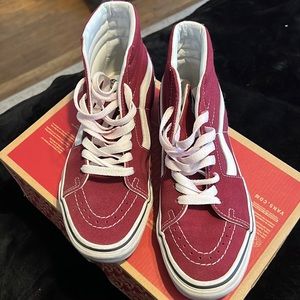 Womens vans burgundy 7.0